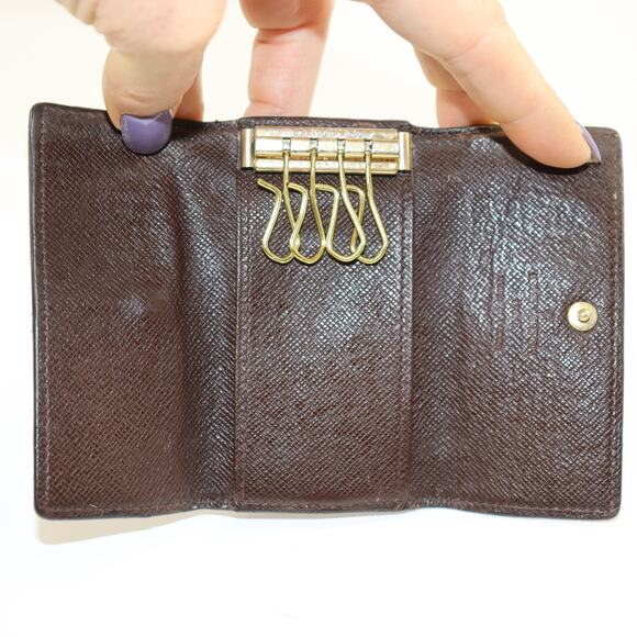 Louis Vuitton Damier Ebene 4 Key Holder - Picture 5 of 7